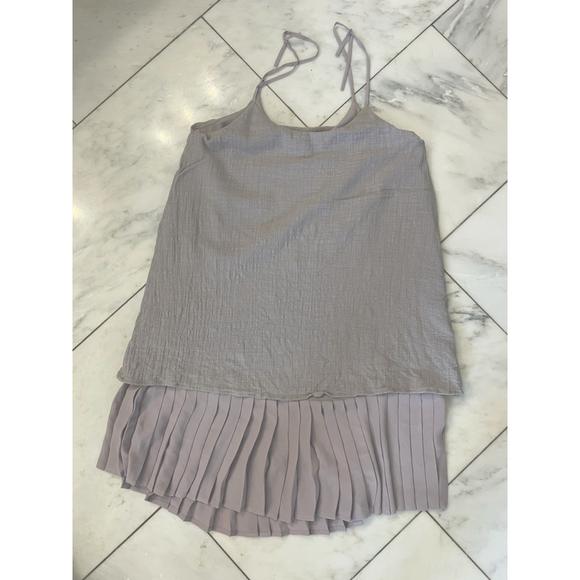 Doe & Rae, Women’s Purple Tinted Gray Mini Dress With Pleated Lining Size M EUC - Picture 7 of 10